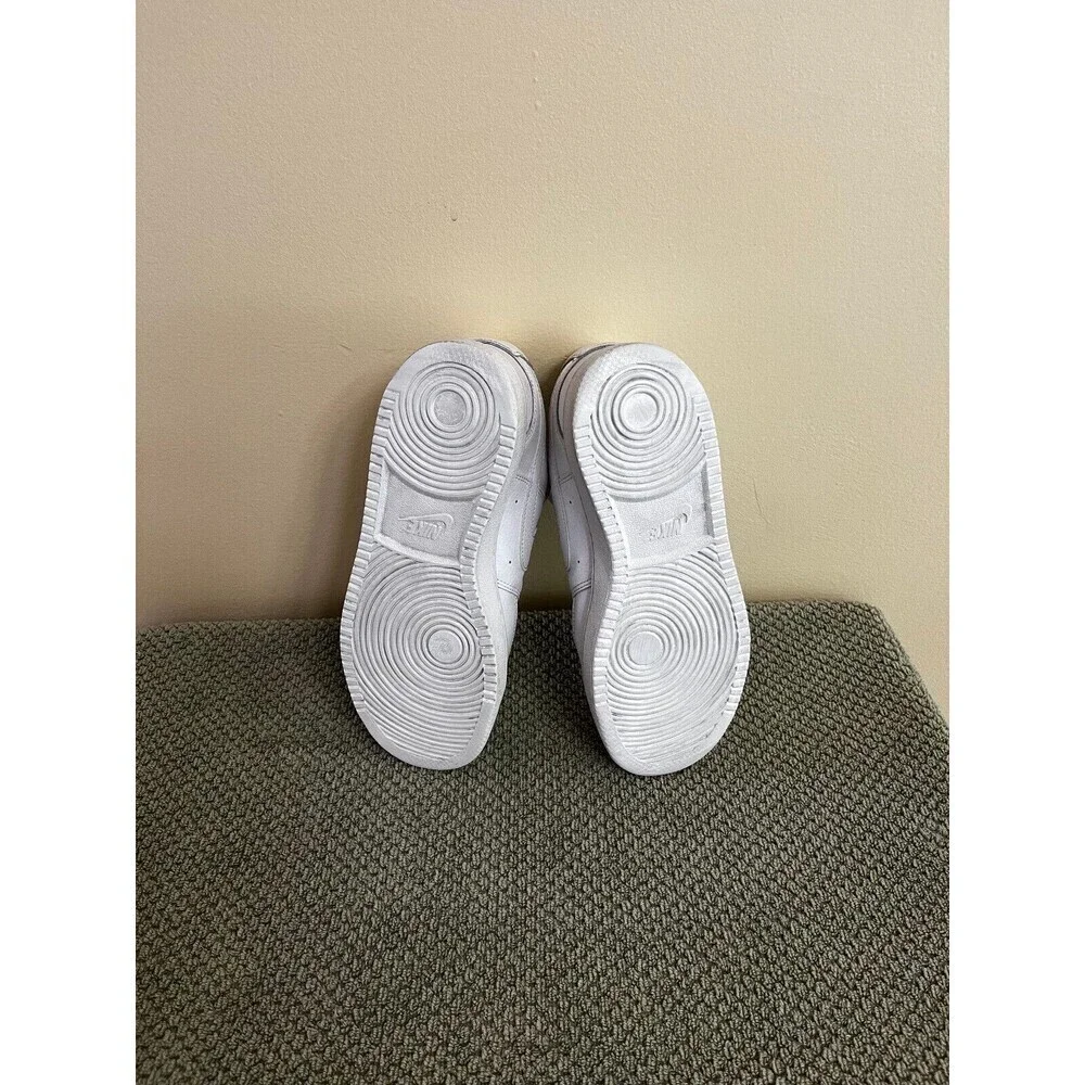 Nike Womens Court Vision Low CD5434-100 White Casual Shoes Sneakers Size 8 - Picture 2 of 5